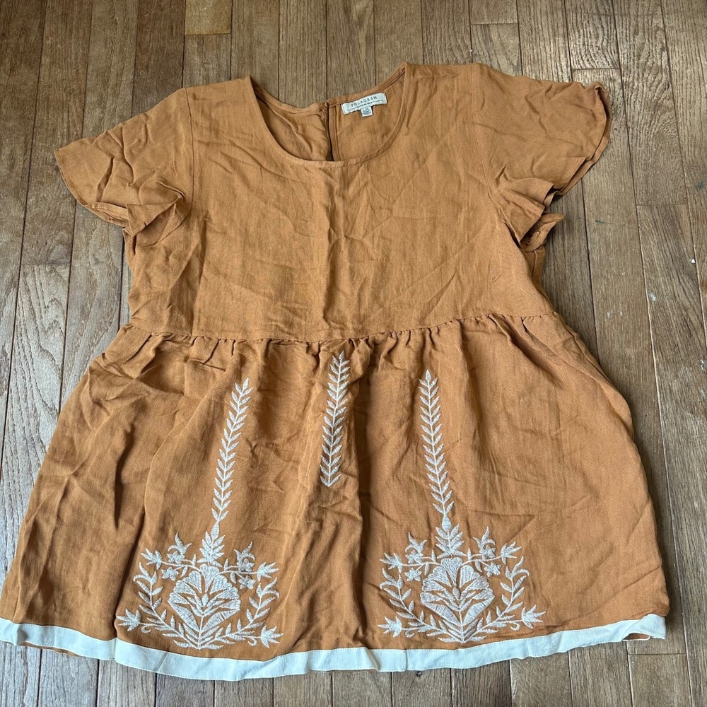 Embroidered Tunic Boho Top Rust Orange  Peasant Size L Peplum Flutter Sleeve‎